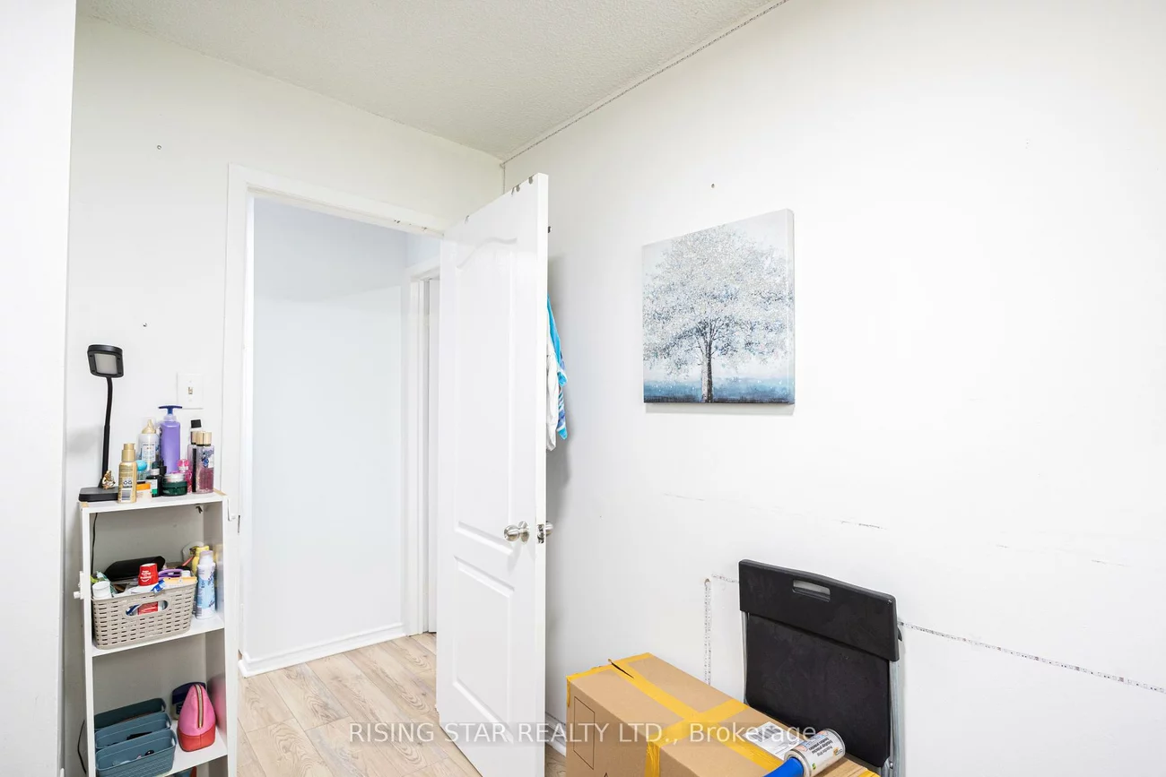 66, Enmount, Southgate, Brampton