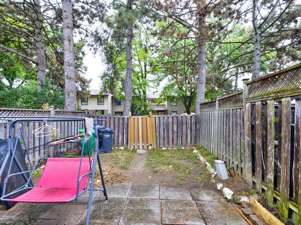 110, Foster, Brampton North, Brampton