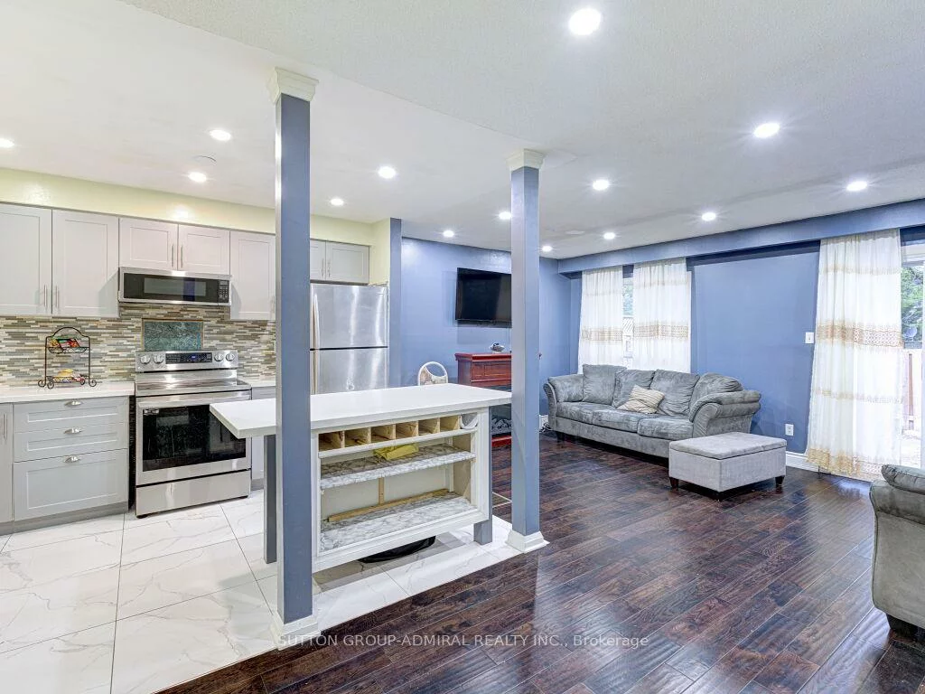 110, Foster, Brampton North, Brampton