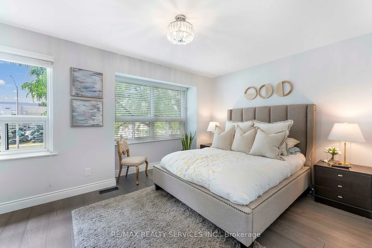 94, Guildford, Central Park, Brampton