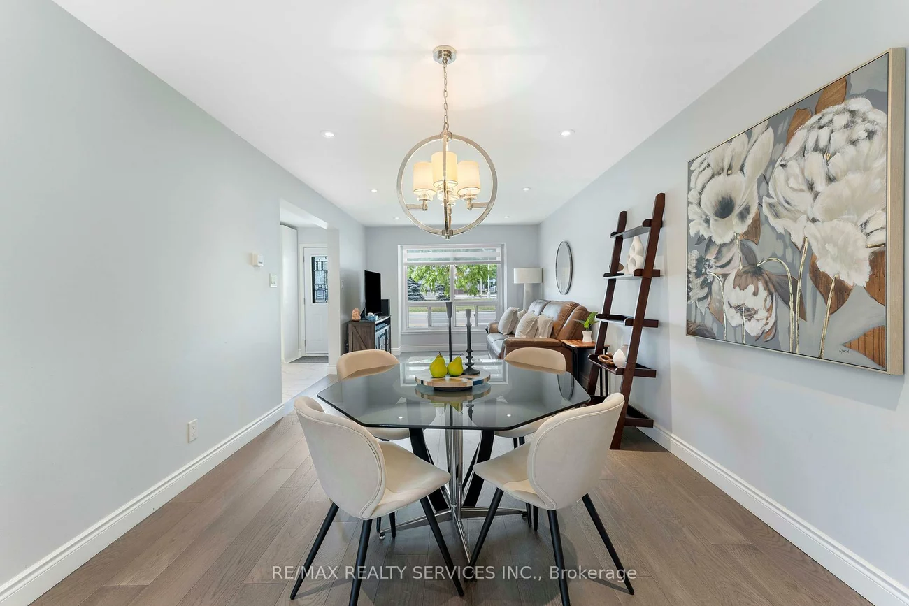 94, Guildford, Central Park, Brampton