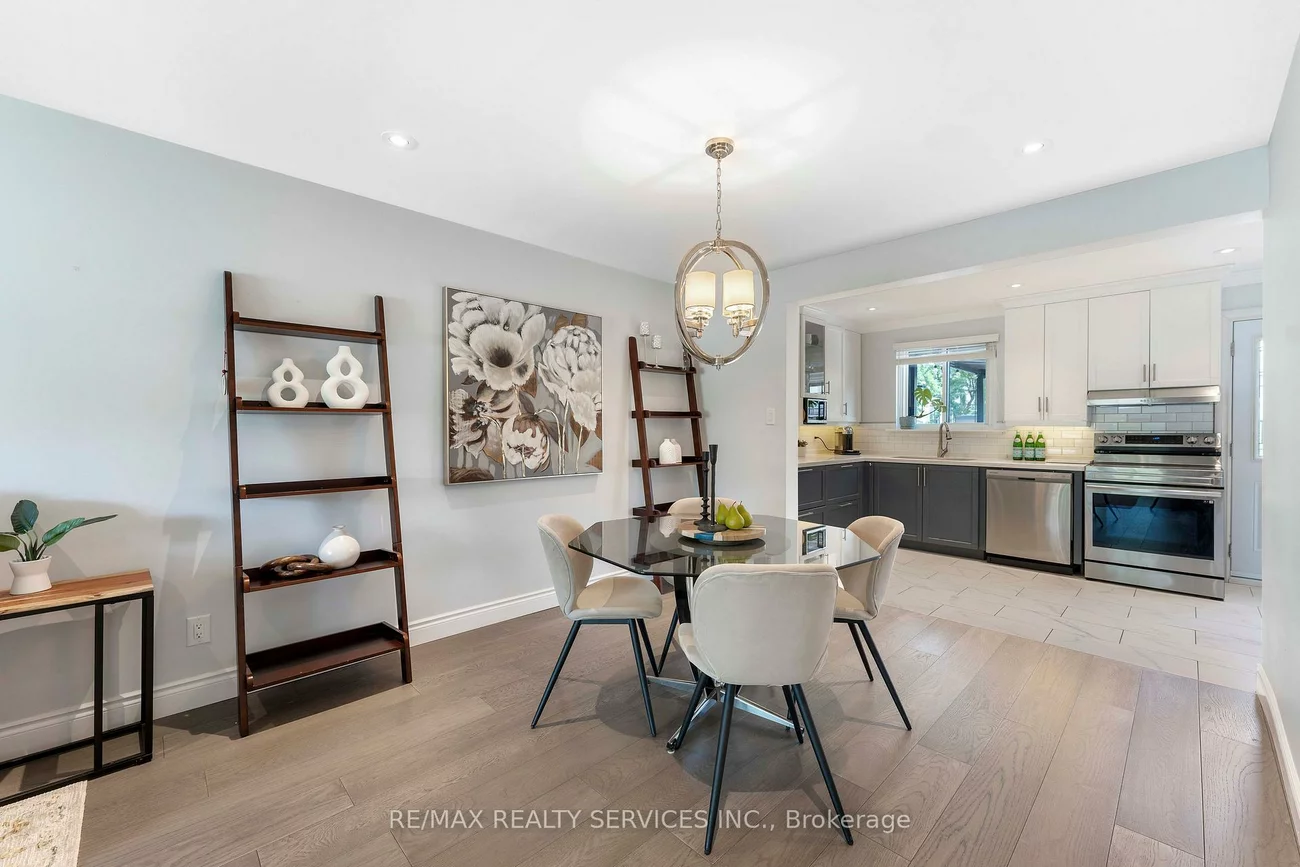 94, Guildford, Central Park, Brampton