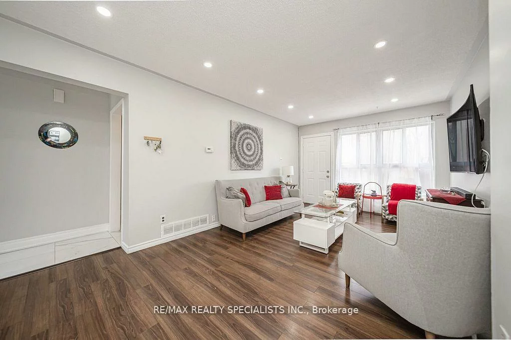 308, Fleetwood, Southgate, Brampton