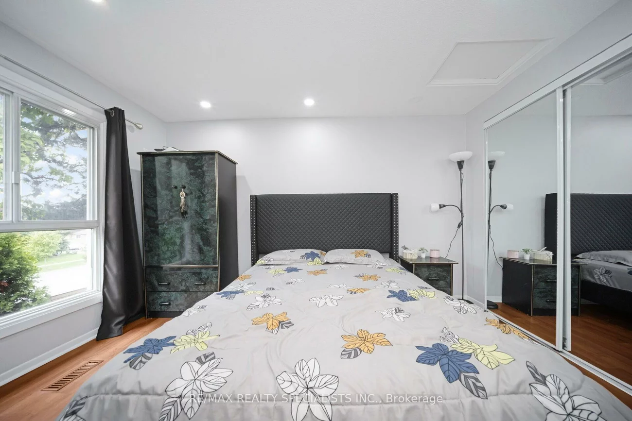 30, Greenwich, Northgate, Brampton