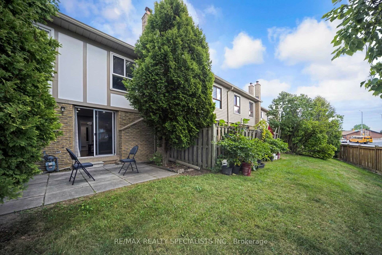 30, Greenwich, Northgate, Brampton