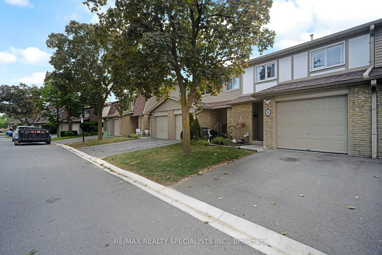 30, Greenwich, Northgate, Brampton