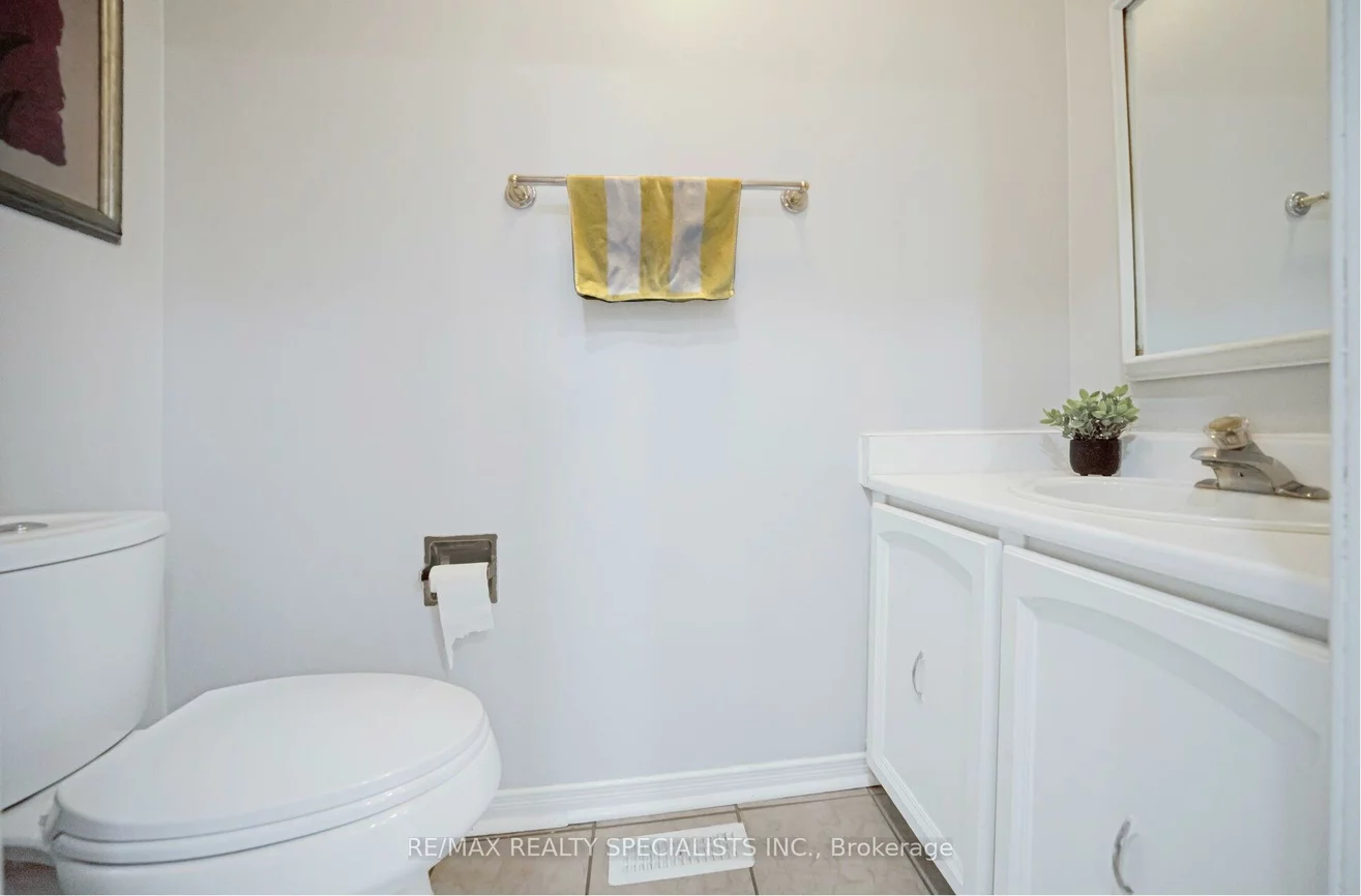 30, Greenwich, Northgate, Brampton