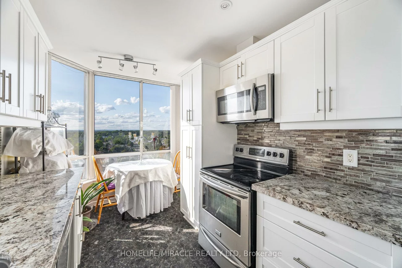 26, Hanover, Queen Street Corridor, Brampton