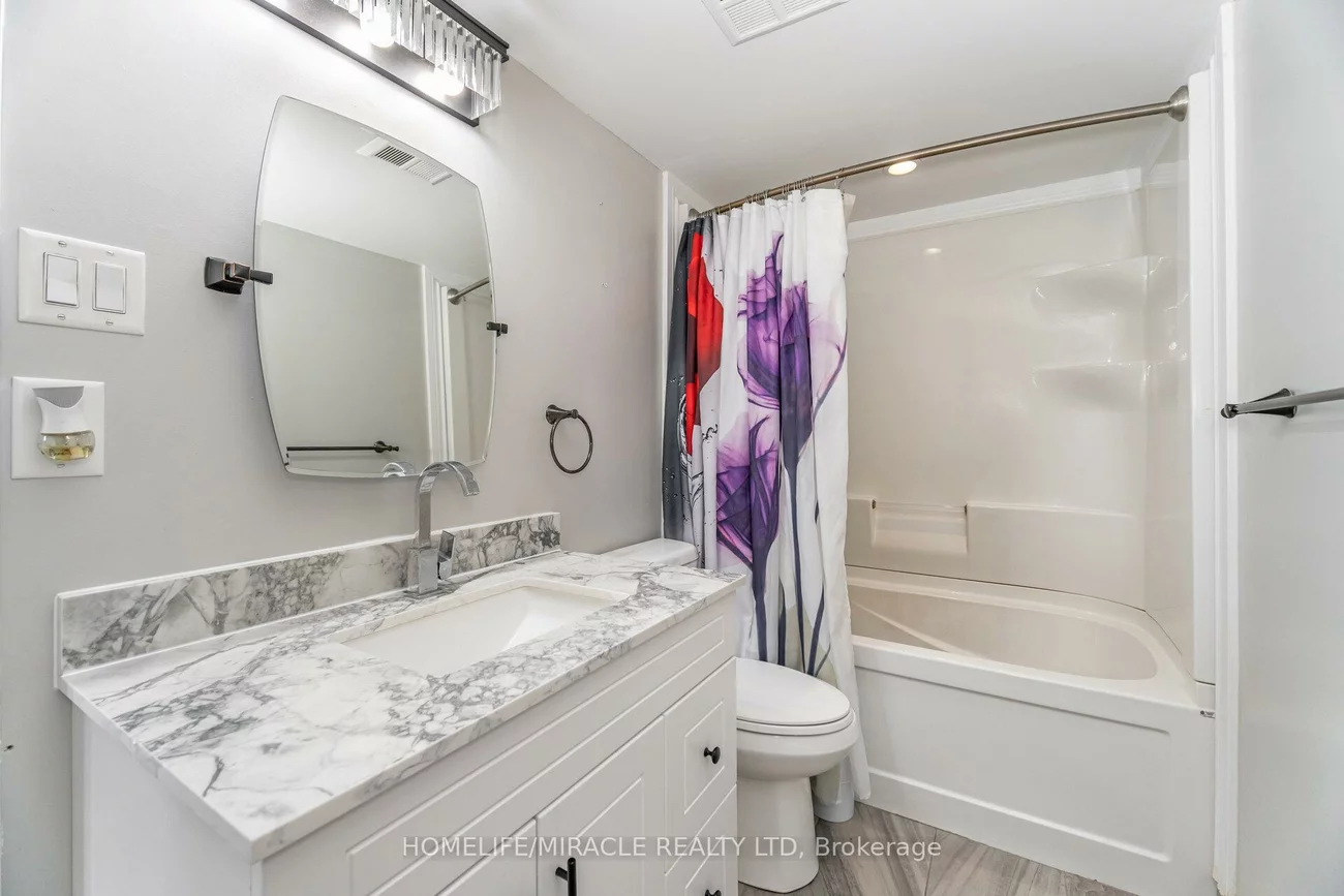 26, Hanover, Queen Street Corridor, Brampton