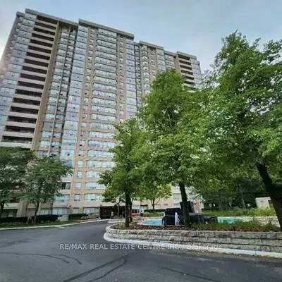 30, Malta, Fletcher's Creek South, Brampton