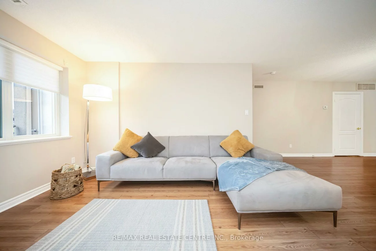 3, Dayspring, Goreway Drive Corridor, Brampton