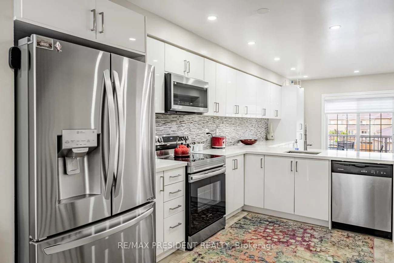 10, Shiraz, Sandringham-Wellington, Brampton