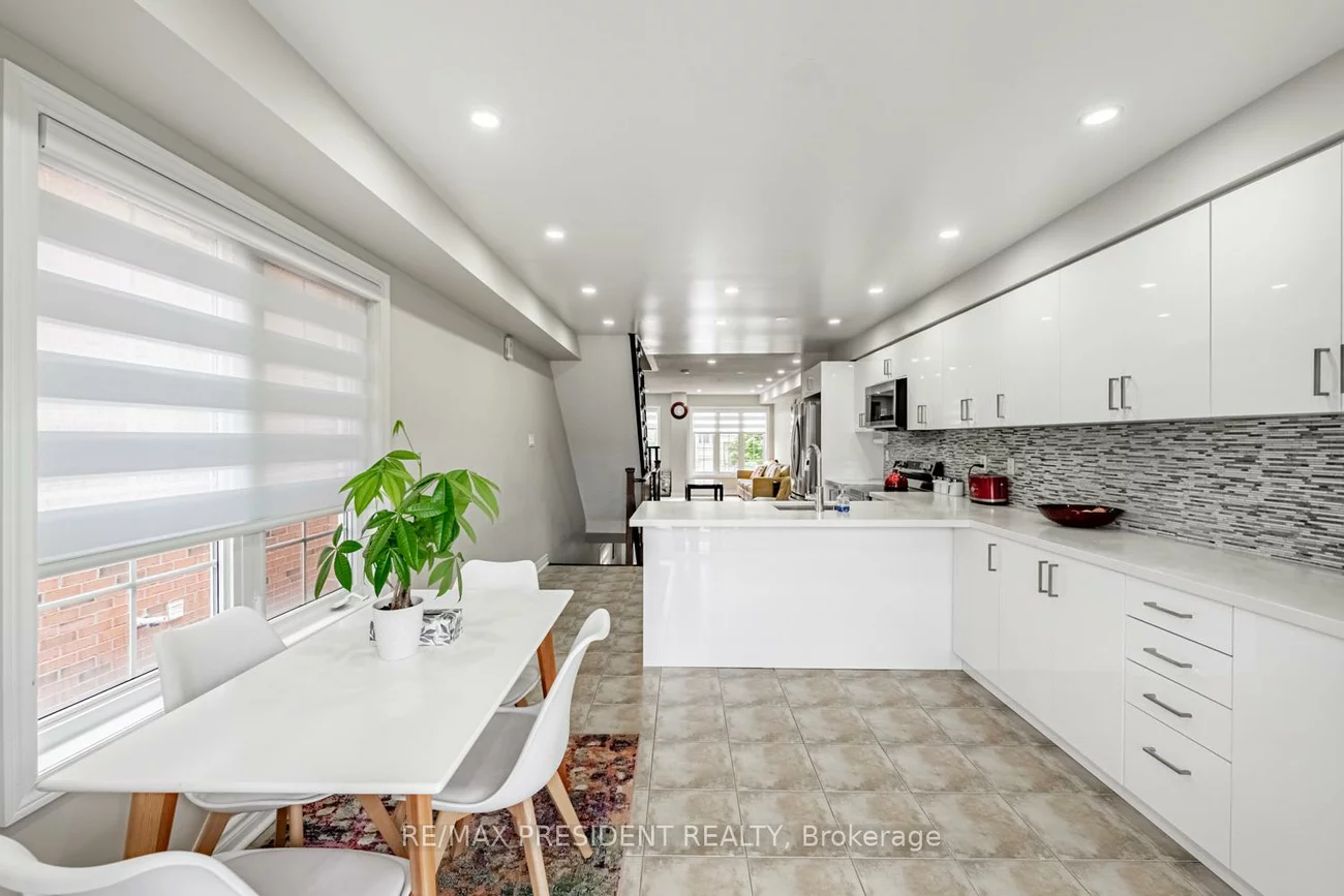 10, Shiraz, Sandringham-Wellington, Brampton