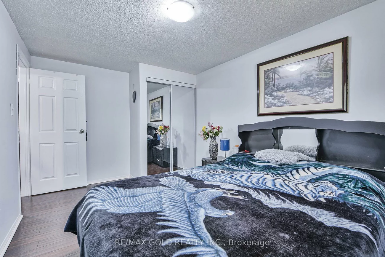 399, Vodden, Madoc, Brampton