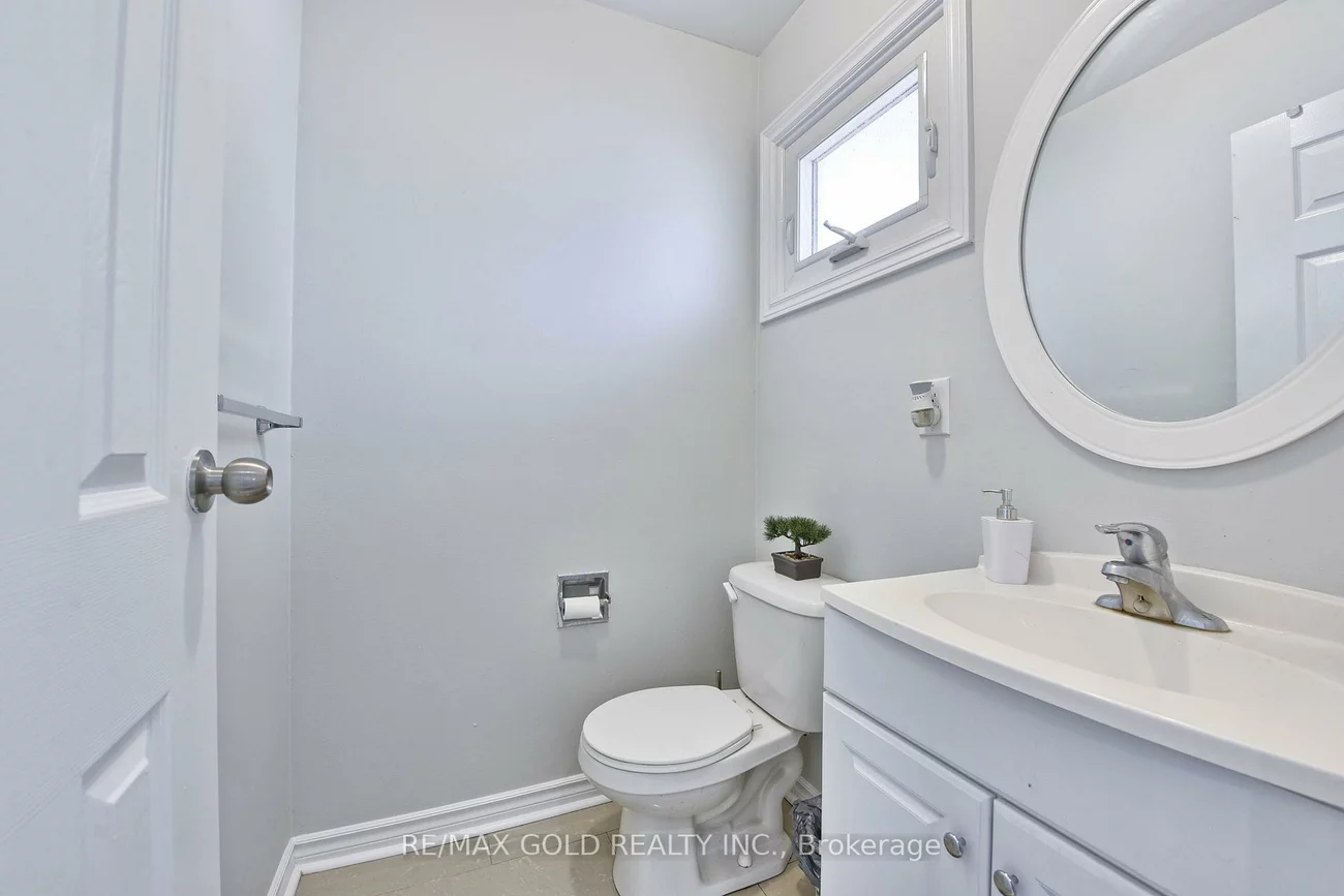 399, Vodden, Madoc, Brampton