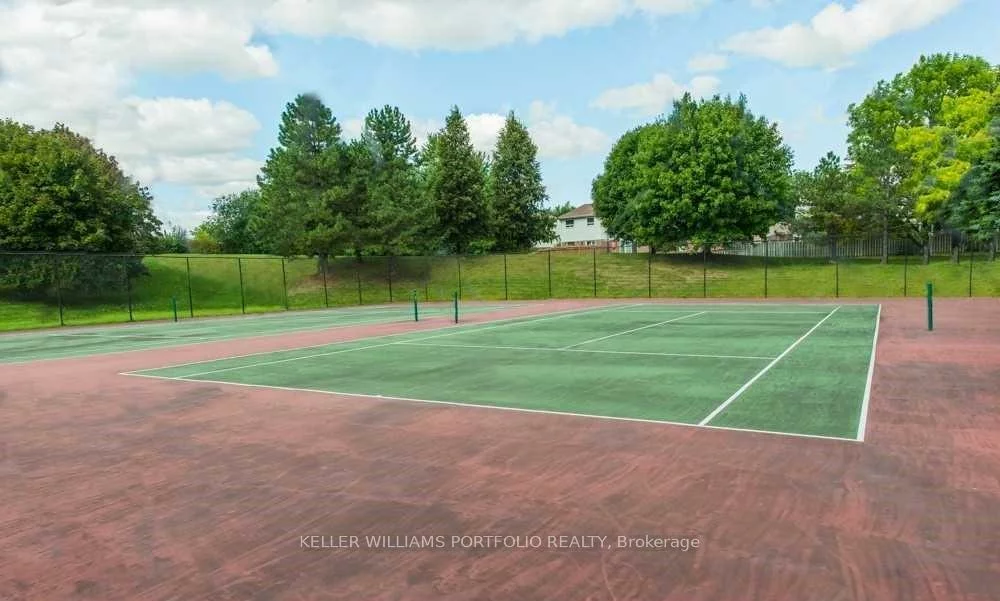 10, Laurelcrest, Queen Street Corridor, Brampton