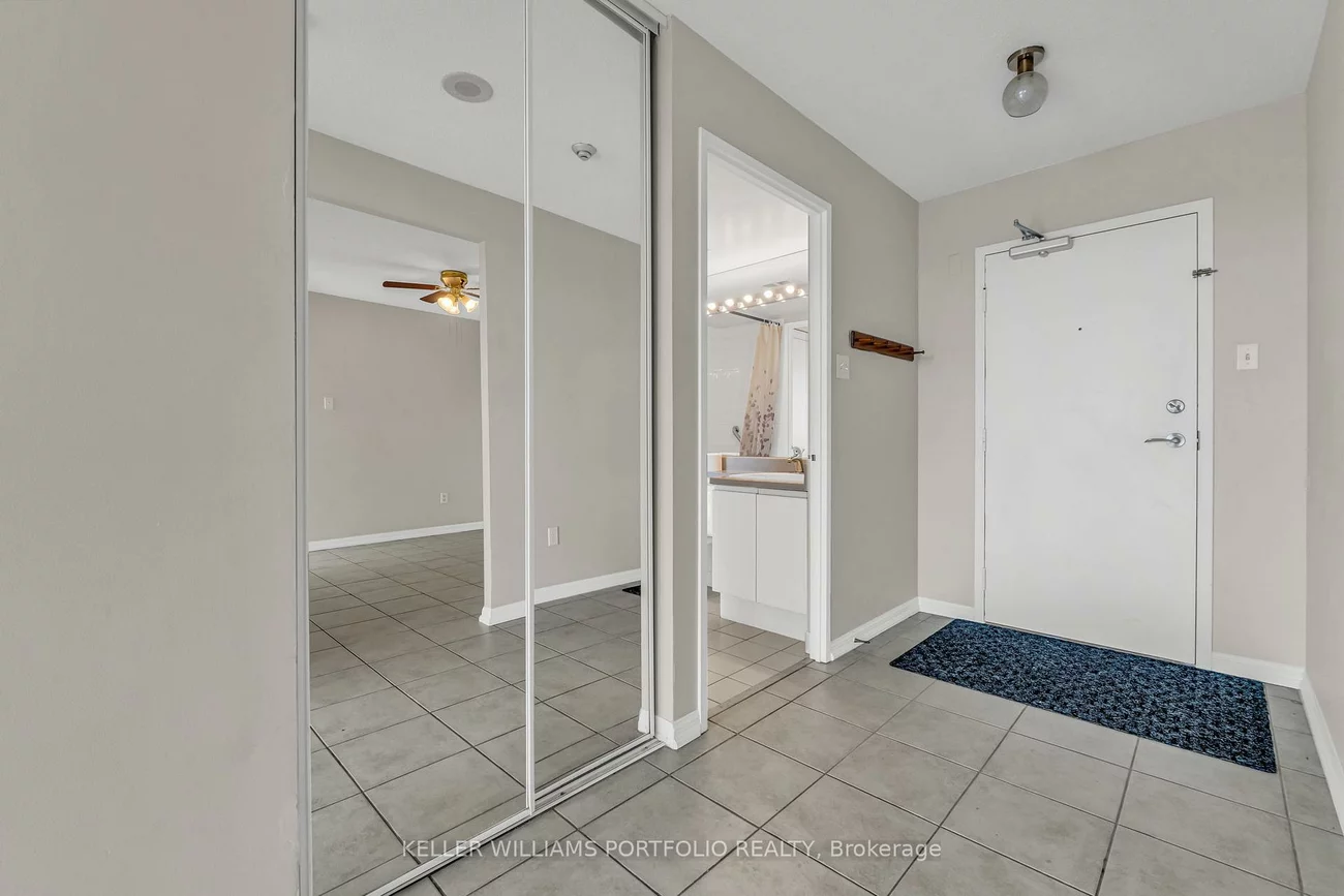 10, Laurelcrest, Queen Street Corridor, Brampton