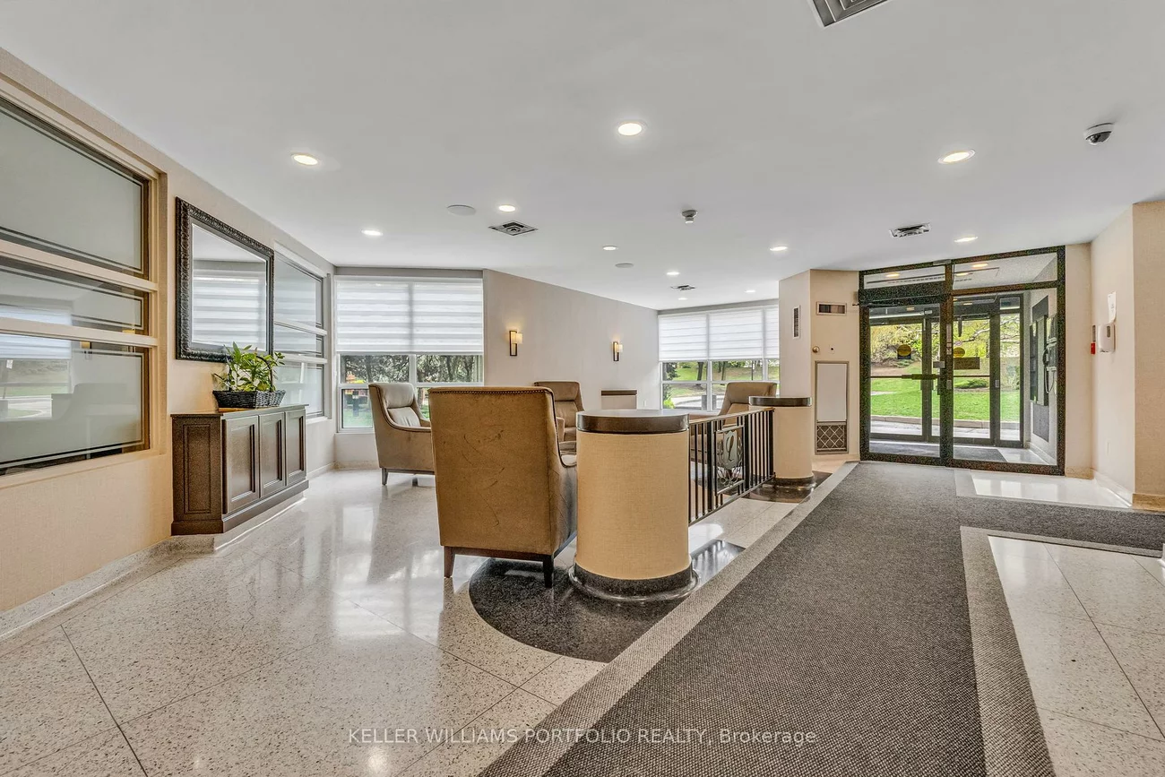 10, Laurelcrest, Queen Street Corridor, Brampton