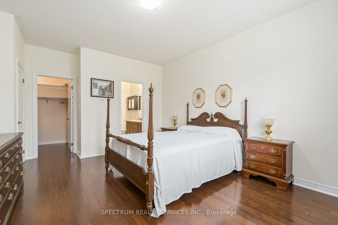 74, Locust, Sandringham-Wellington, Brampton