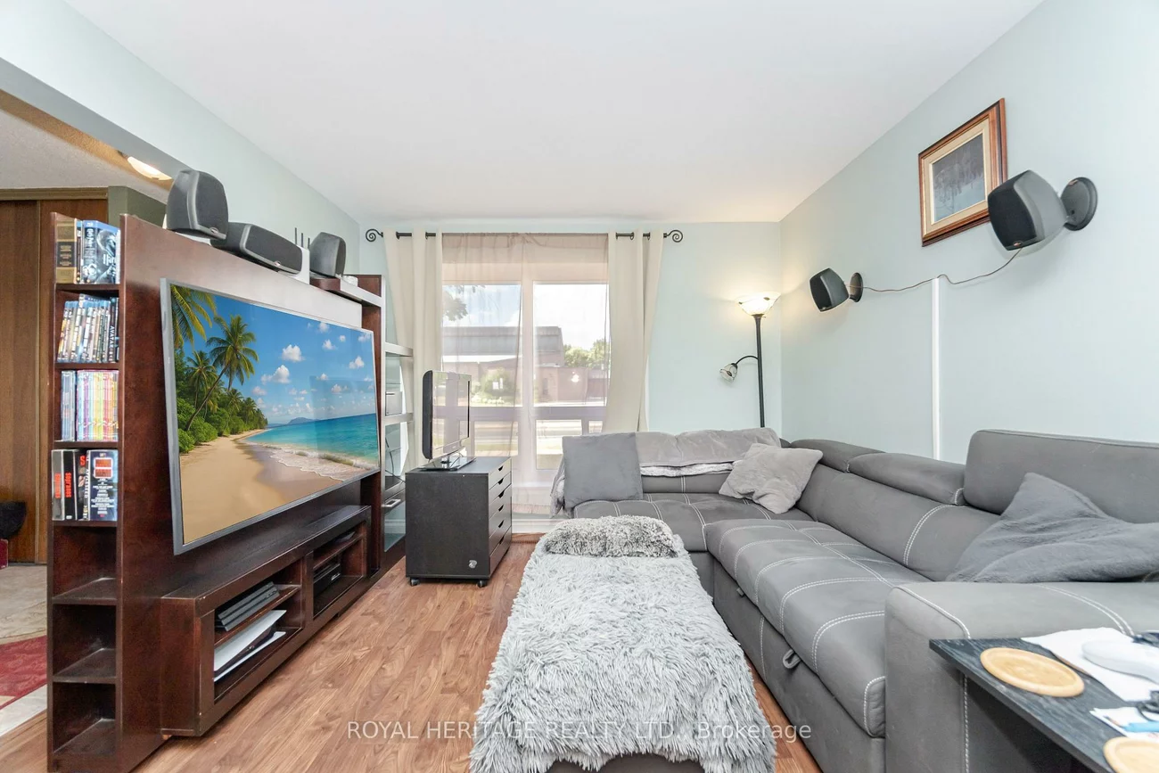 107, Guildford, Central Park, Brampton