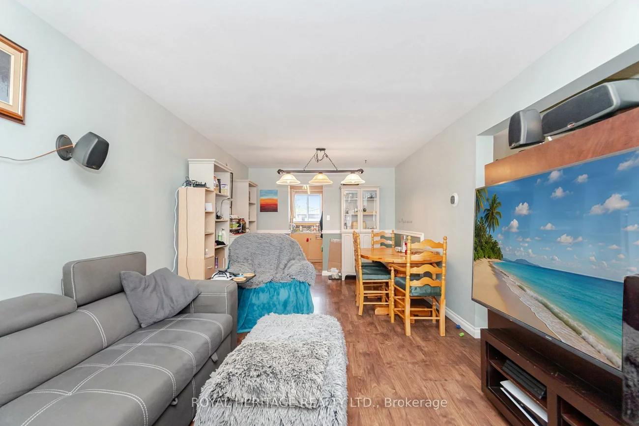107, Guildford, Central Park, Brampton
