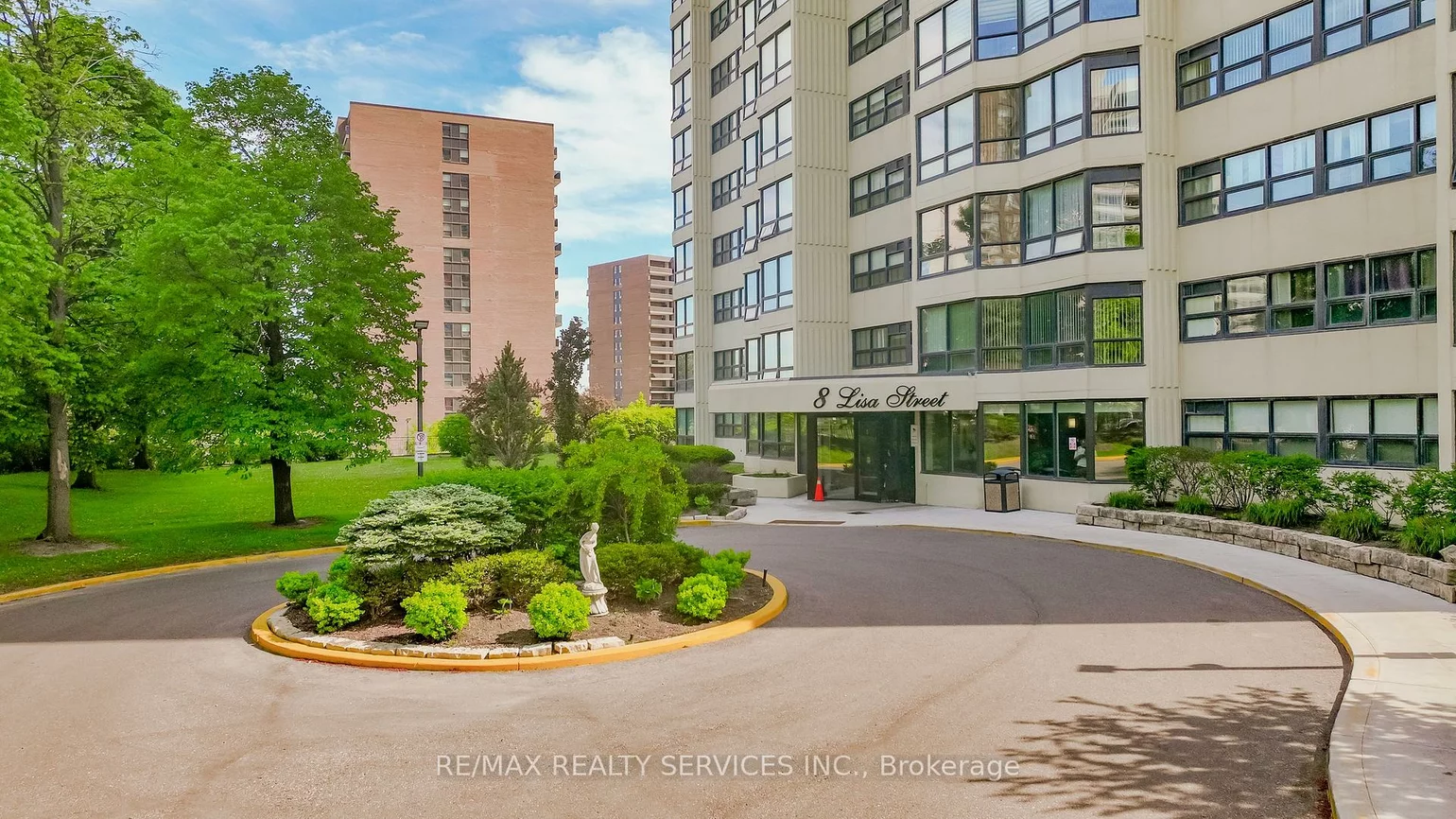 8, Lisa, Queen Street Corridor, Brampton