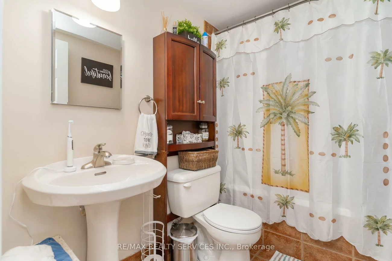 8, Lisa, Queen Street Corridor, Brampton