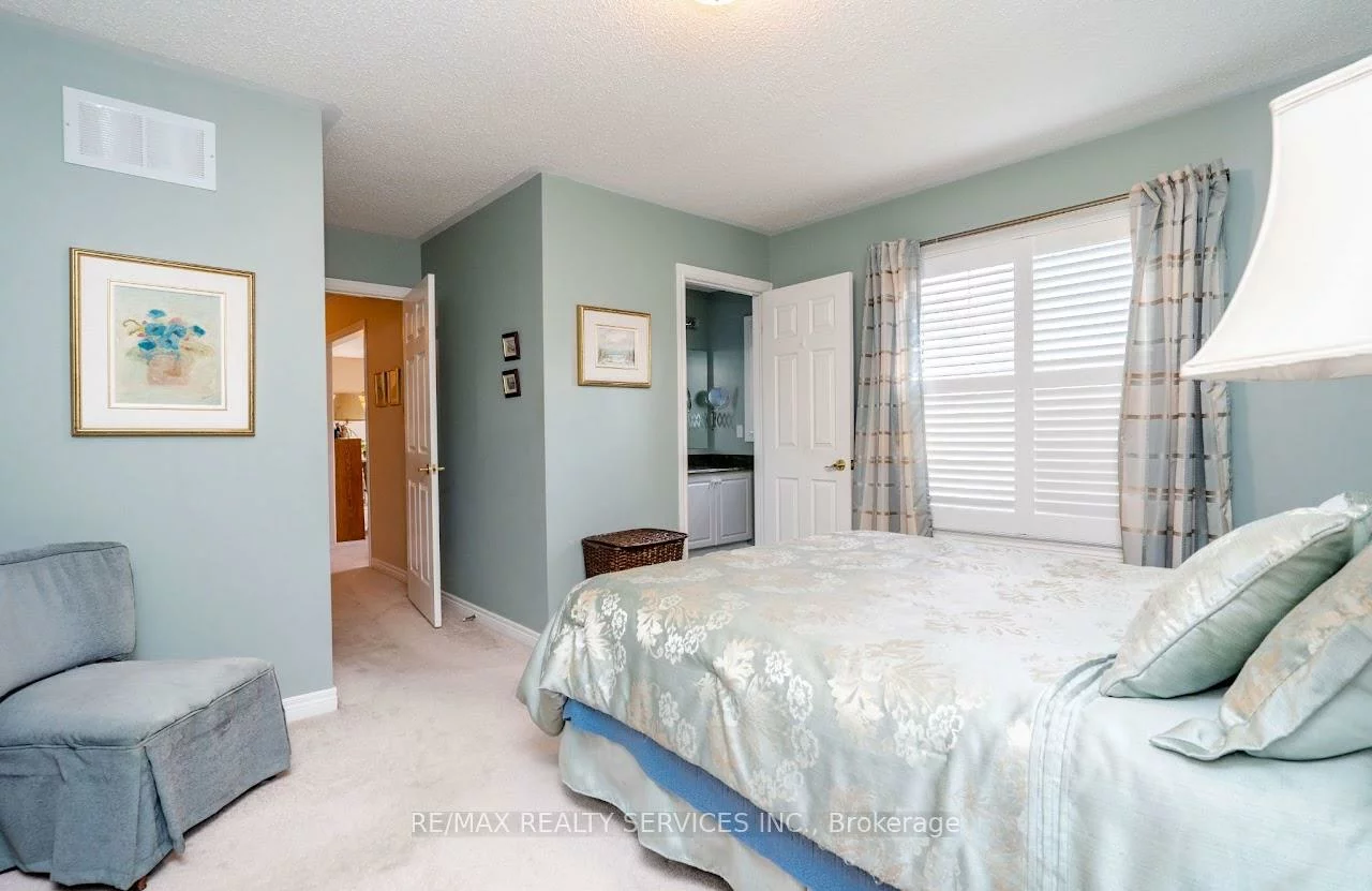 13, Amberhill, Sandringham-Wellington, Brampton