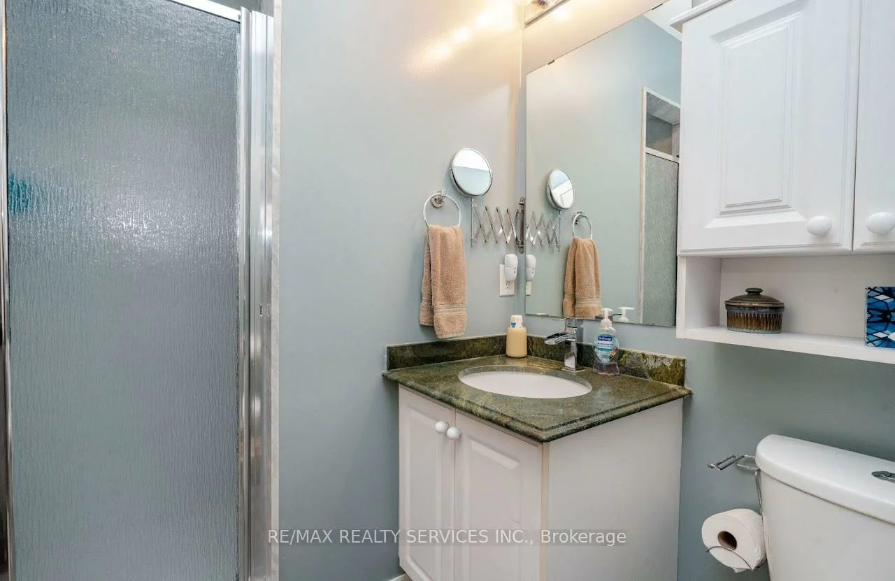 13, Amberhill, Sandringham-Wellington, Brampton