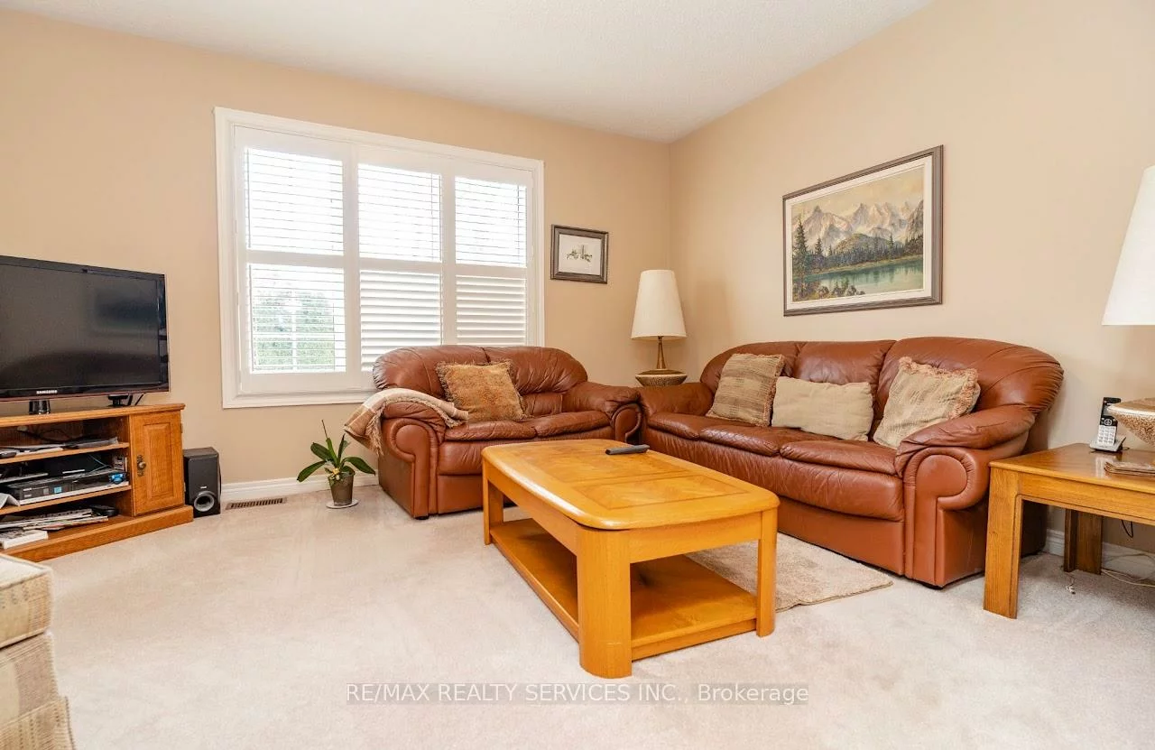 13, Amberhill, Sandringham-Wellington, Brampton