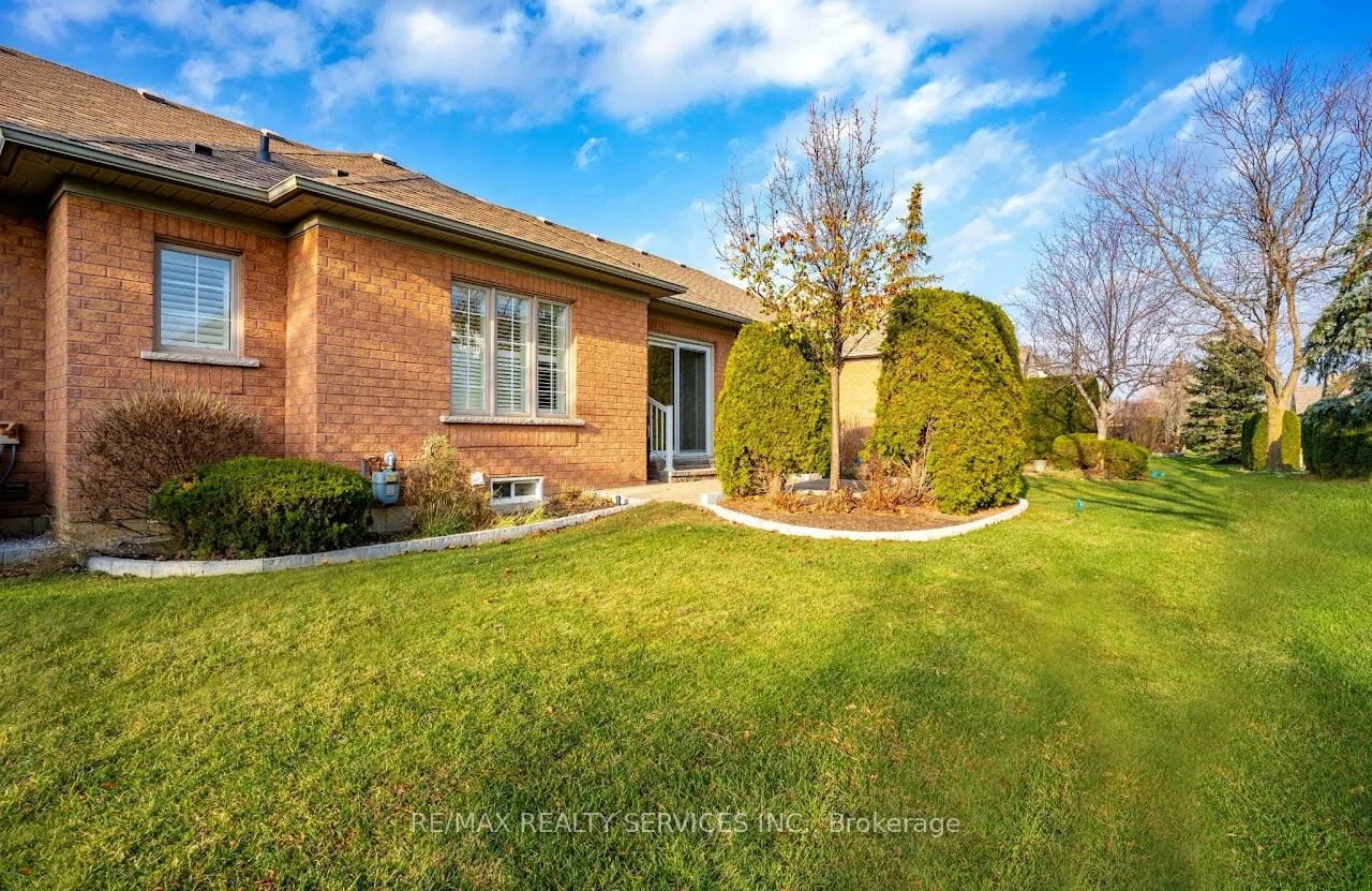 13, Amberhill, Sandringham-Wellington, Brampton