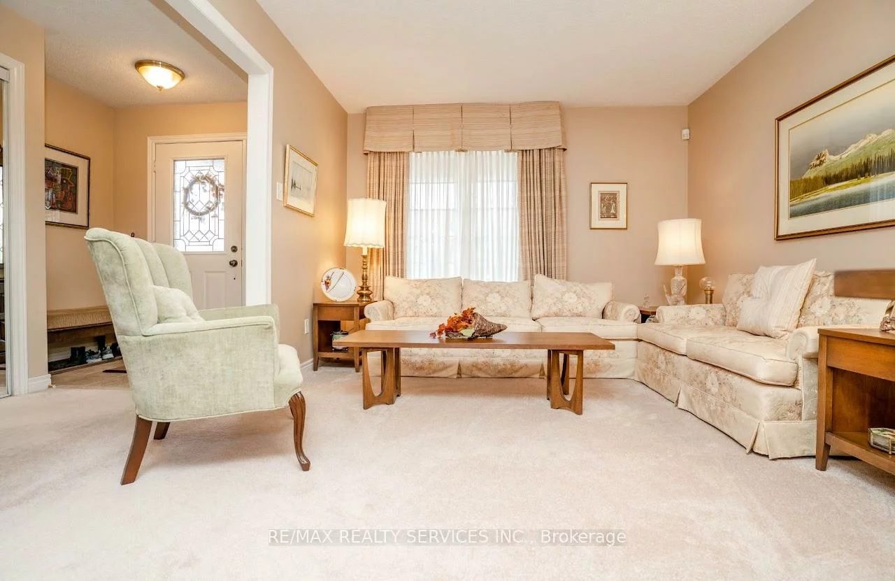 13, Amberhill, Sandringham-Wellington, Brampton
