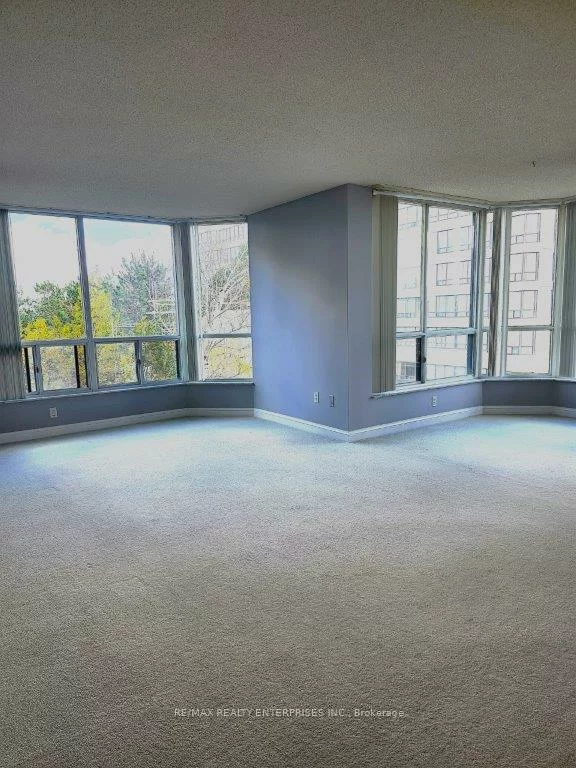 24, Hanover, Queen Street Corridor, Brampton