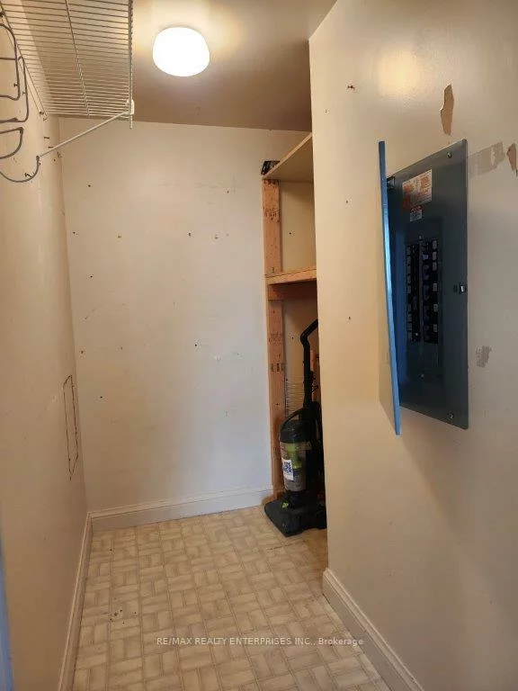 24, Hanover, Queen Street Corridor, Brampton