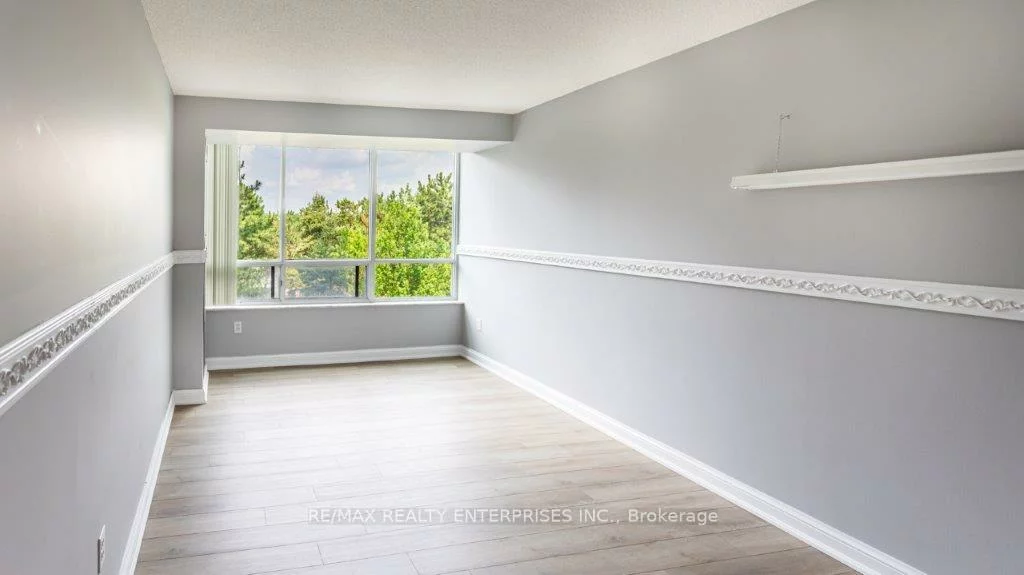 24, Hanover, Queen Street Corridor, Brampton