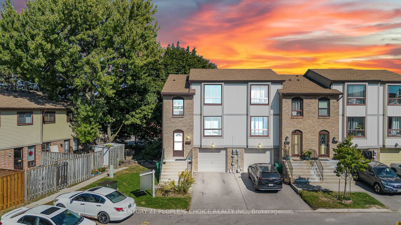 51, Mcmullen, Central Park, Brampton