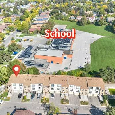 51, Mcmullen, Central Park, Brampton