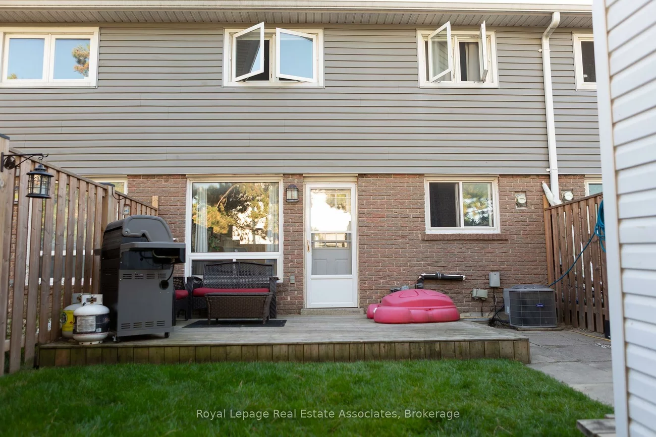 44, Village, Brampton East, Brampton