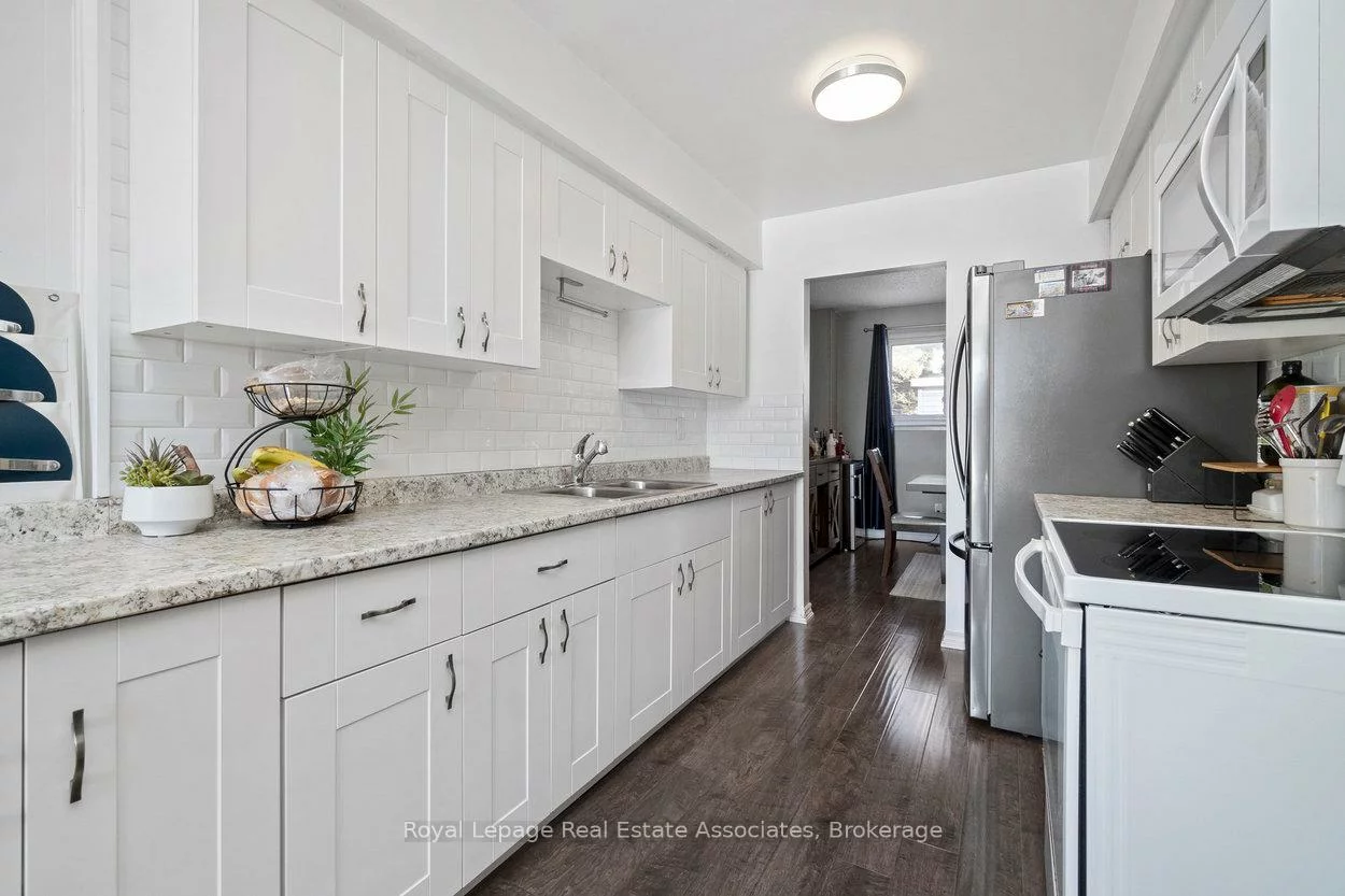 44, Village, Brampton East, Brampton