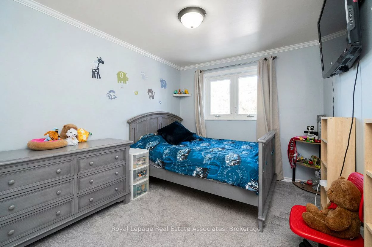 44, Village, Brampton East, Brampton