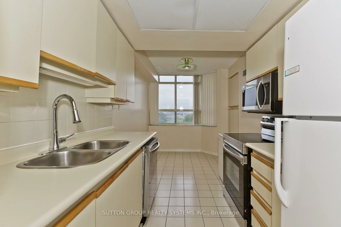 30, Malta, Fletcher's Creek South, Brampton