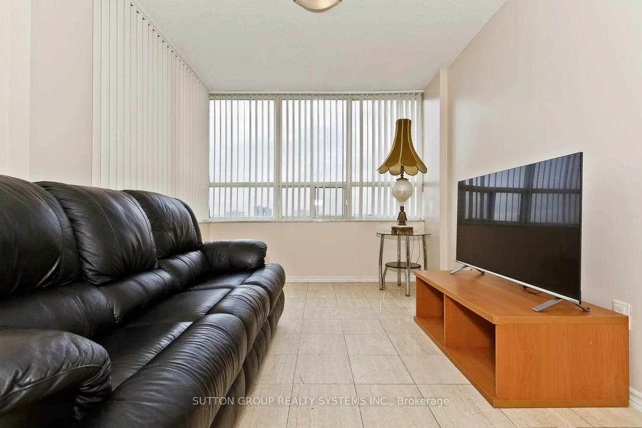 30, Malta, Fletcher's Creek South, Brampton