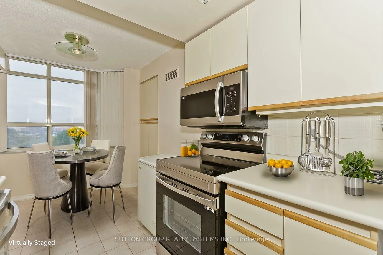 30, Malta, Fletcher's Creek South, Brampton