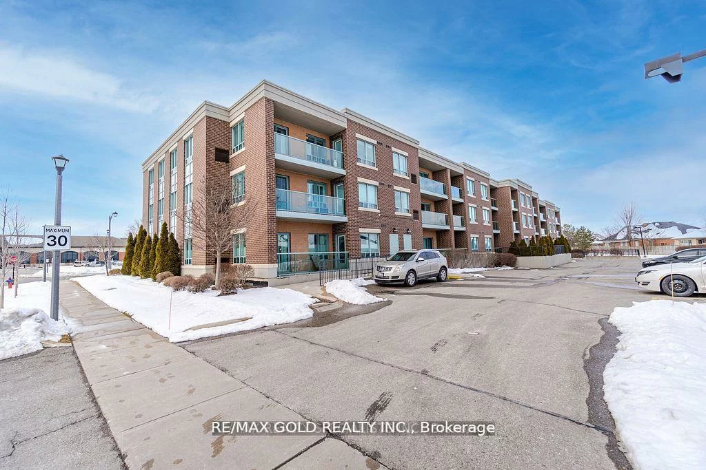 25, Via Rosedale, Sandringham-Wellington, Brampton