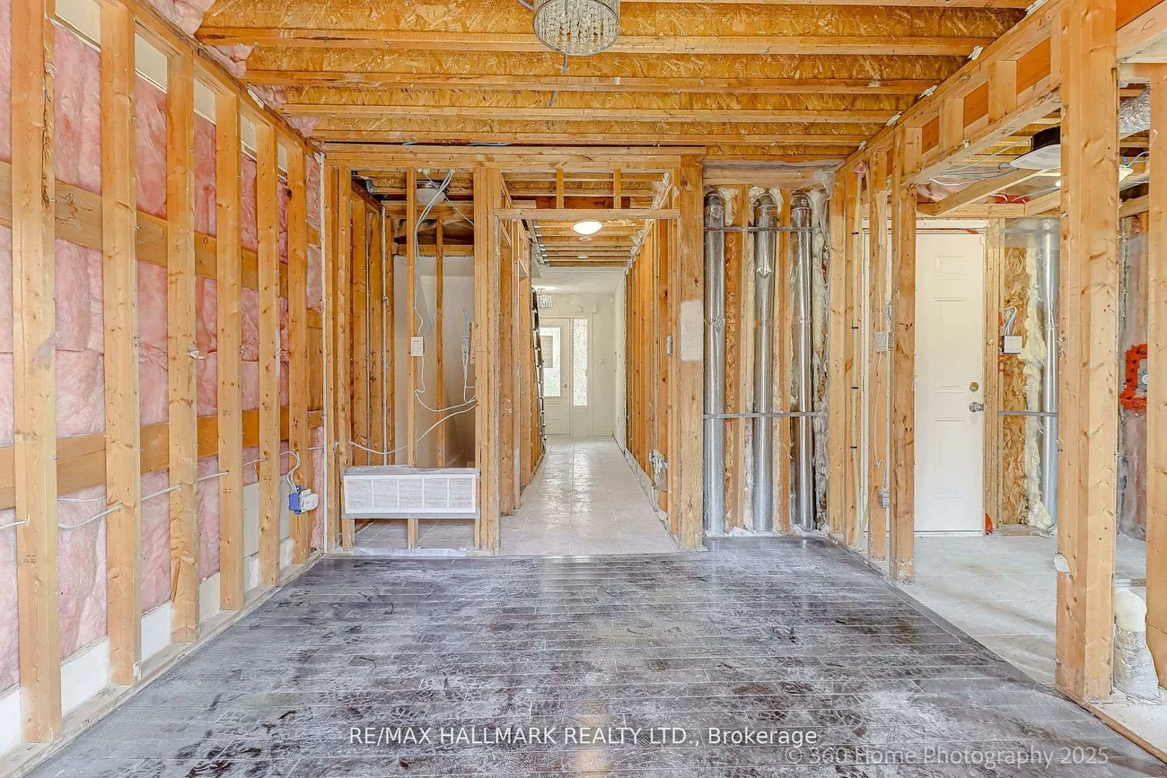 6, Aspen Hills, Credit Valley, Brampton