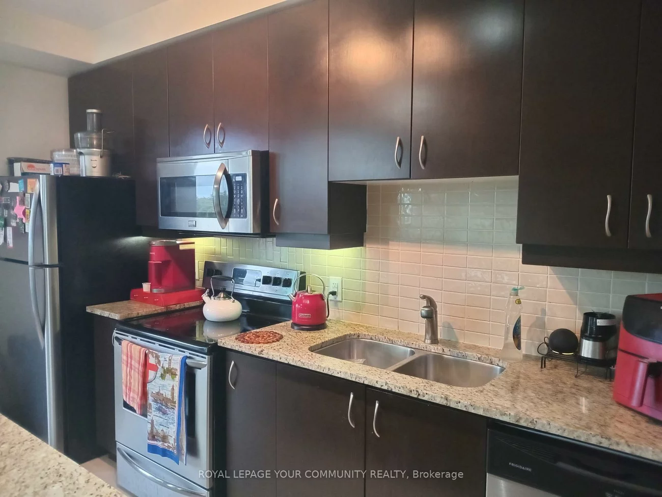 100, John, Downtown Brampton, Brampton