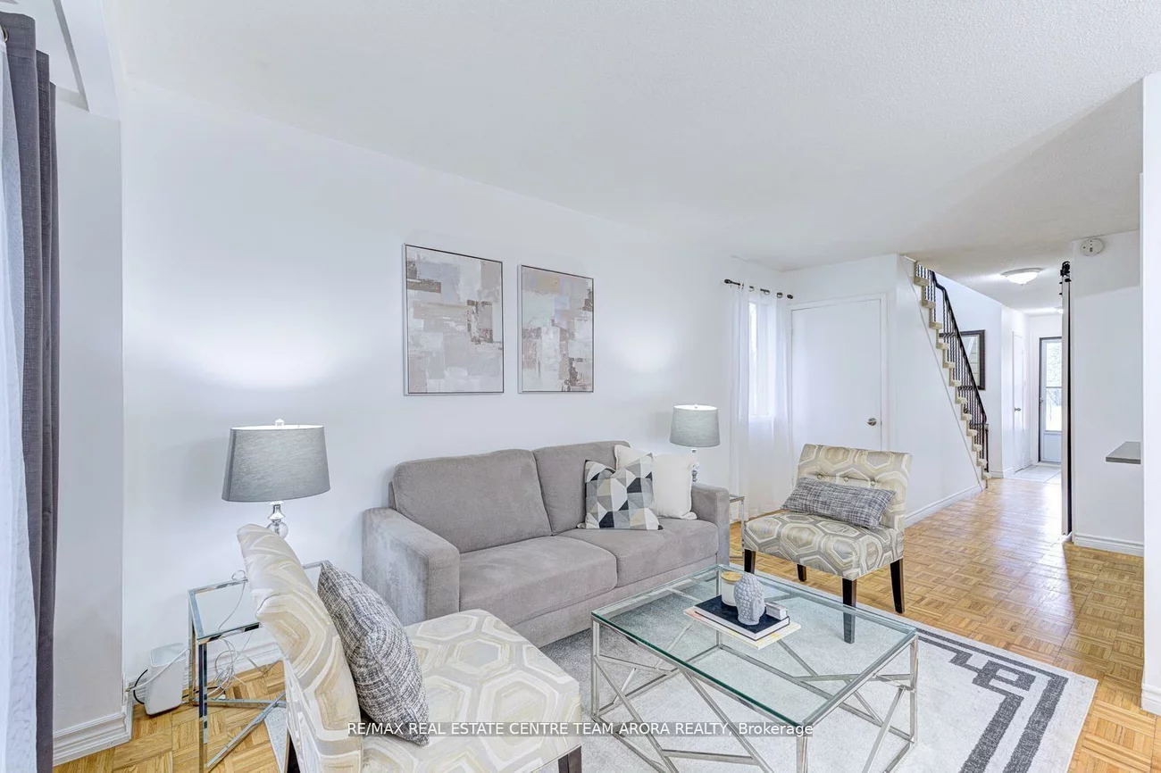 90, Dawson, Brampton North, Brampton