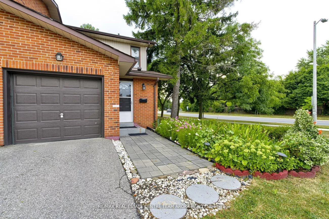 90, Dawson, Brampton North, Brampton