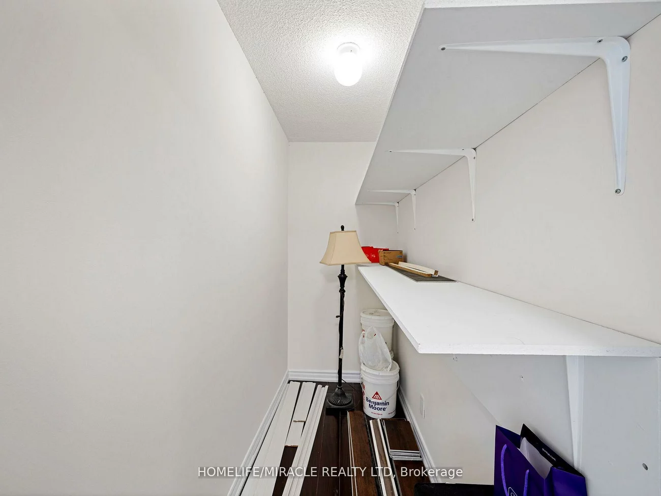 4, Kings Cross, Queen Street Corridor, Brampton