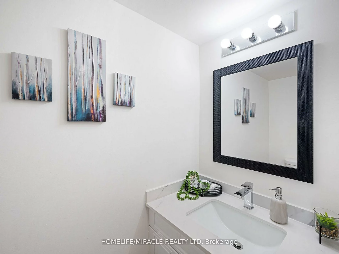 4, Kings Cross, Queen Street Corridor, Brampton